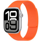 Apple Watch Uyumlu Kabartma Desenli Silikon Kordon